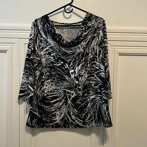 Avenue Black & White Blouse
